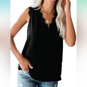 Black, lace lined sleeveless top!